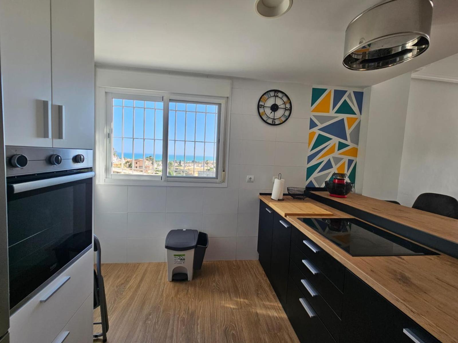 Golf En Baviera Con Vistas Al Mar Leilighet Caleta De Velez Eksteriør bilde