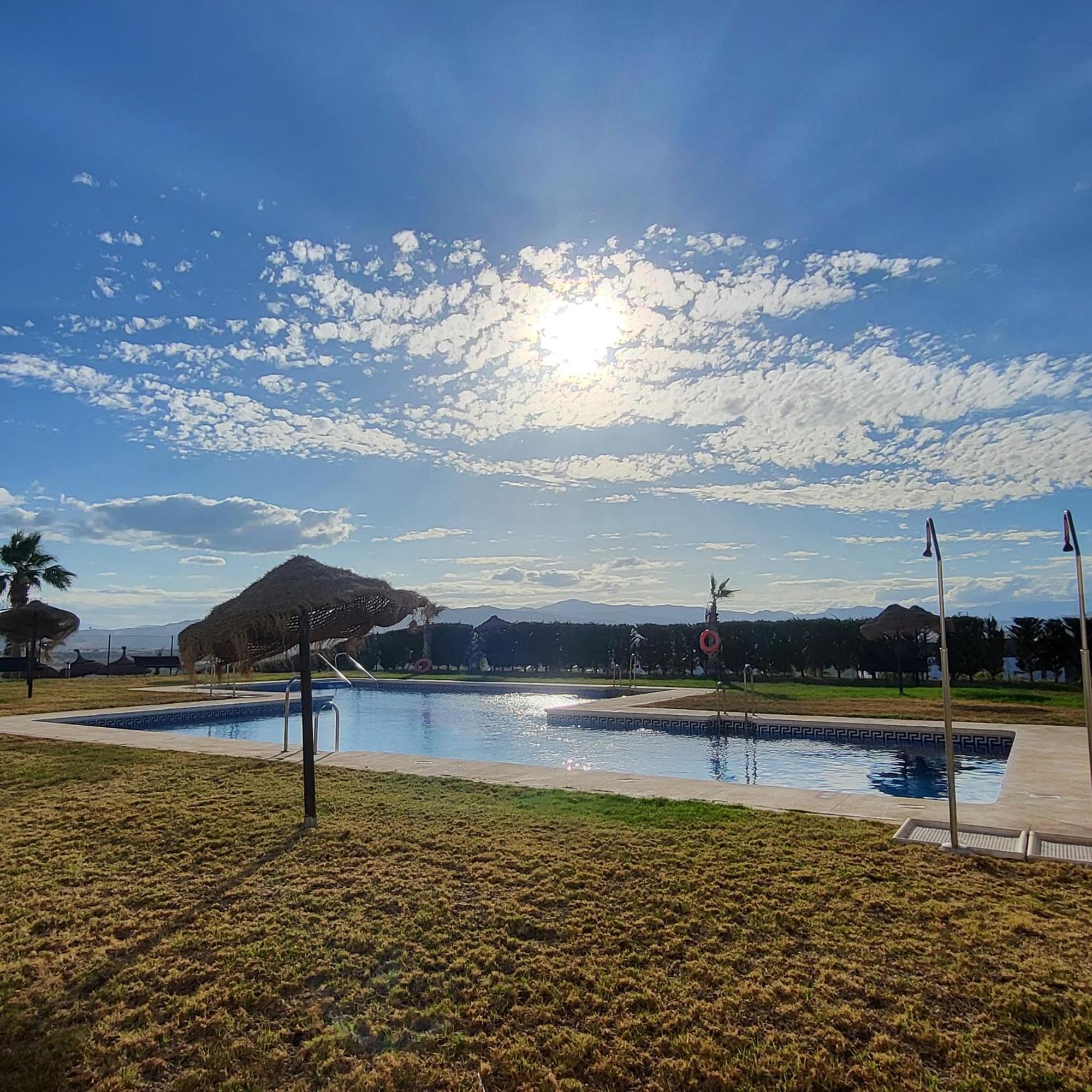 Golf En Baviera Con Vistas Al Mar Leilighet Caleta De Velez Eksteriør bilde
